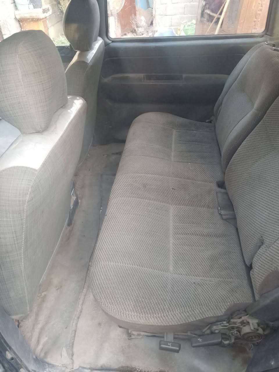 مستوبيشي فان 92 للبيع او مراوس كير ومحرك كورلا ناعم رقم واسط الاماني  سنوية عاج  لايت شغال جام شغال السعر 18 وبيهه مجال لتواصل ***********
***********
