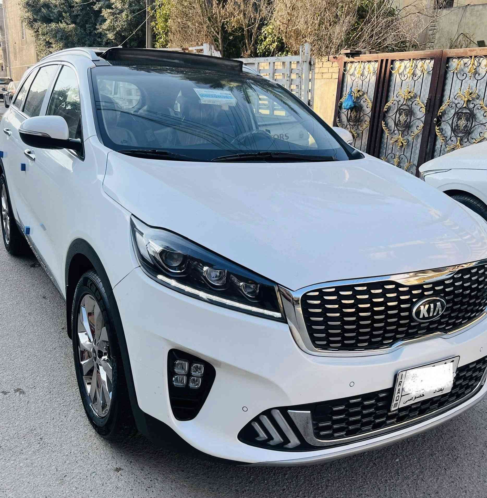 السلام عليكم سورنتو 2020 ضمان الدوليه ماشيه 38 بحاله الزيرو كفاله عامه فول بصمه بنوراما 6سلندر 7راكب كراسي كهرباء صندوك كهرباء سياره على وضع الشركه السعر 273 ورقه مجال بسيط للاستفسار *********** بغداد الرصافه
