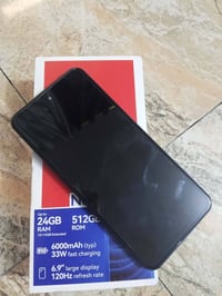 للبيع جهاز. C15 اذكره 512 راح 8 كوبي السعر 80 الف رقم 07818955013