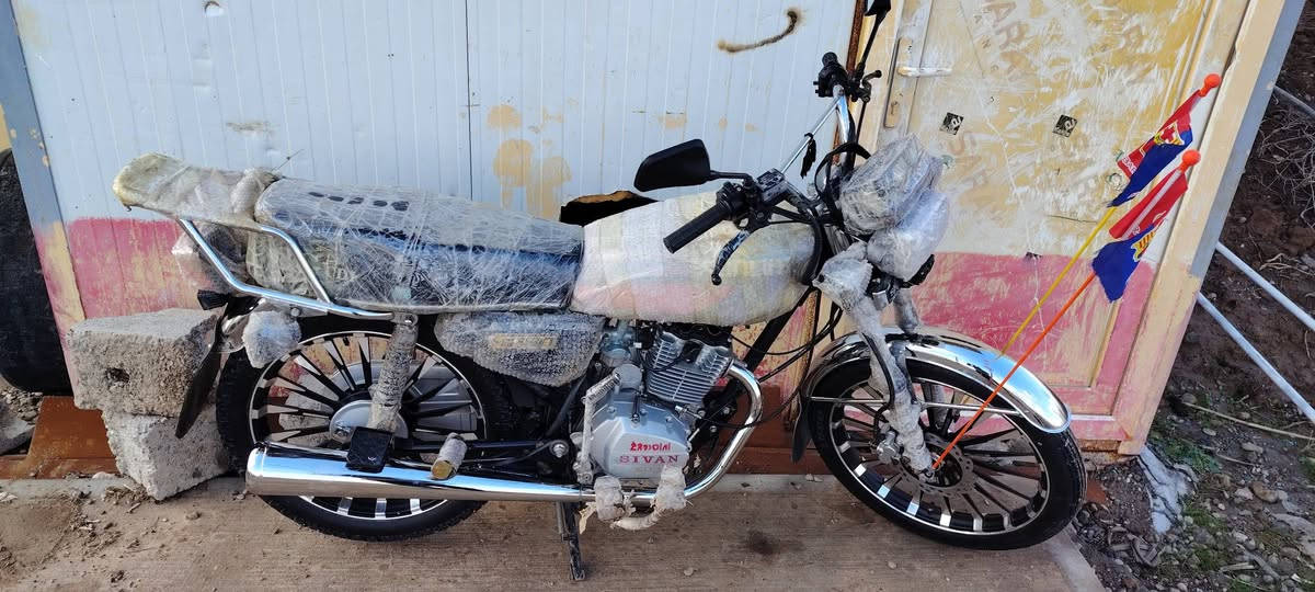 السلام عليكم خوان عندي هاذي الدراجه موديل 2023مابيها نقص كلشي سعر 650وبيها مجال قليل مكاني ناحيت الرياض ***********
