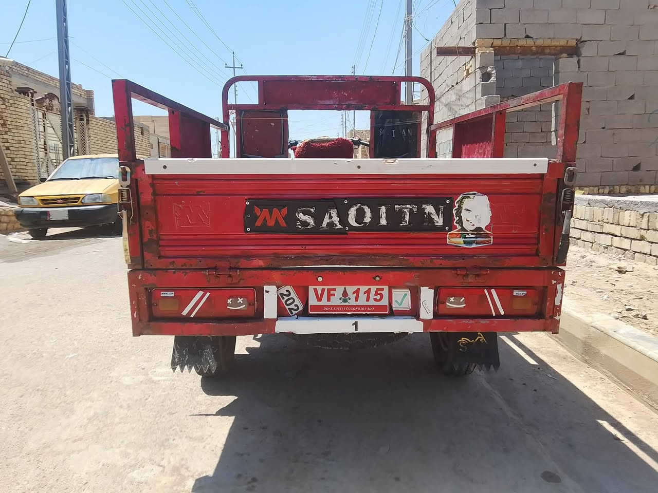 ستوته مقفوله موديل 15 هل يريدها سعر مليونين و100 واللي يريدها يجي خاص


**إذا كنت صاحب هذا الإعلان وتريد حذفه لأي سبب، رجاءا أرسل رسالة إلى الدعم الفني**