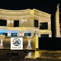 حي صلاح الدين • ٣٠٠م • ٦ غرف نوم