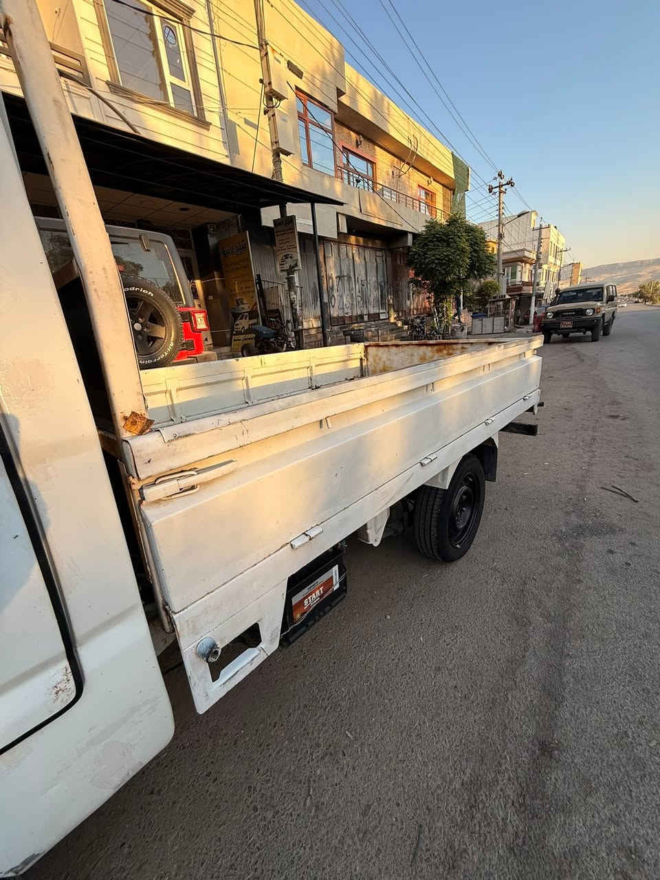 پيكاب  فاو زور زور پاكة مةكينةى بةشةرت گيرى بةشةرت كارةباى بةشةرت لايتو فلجةو گةرميو ئيشارةت بةشةرت داشغولى لوك مةنةفيست بةشةرت  سعرى ١٦ گةلاو مةجال 
شوين سليمانى 
*********** 
***********
