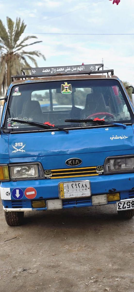 السلام عليكم كيا للبيع موديل 93
بدون تحويل مااندل راعيه رقم بابل  السعر 26  وبيه مجال بسيط
تخم تاير حداديه نظيفه شاصي نظيف
الاتصال على الرقم  ***********
