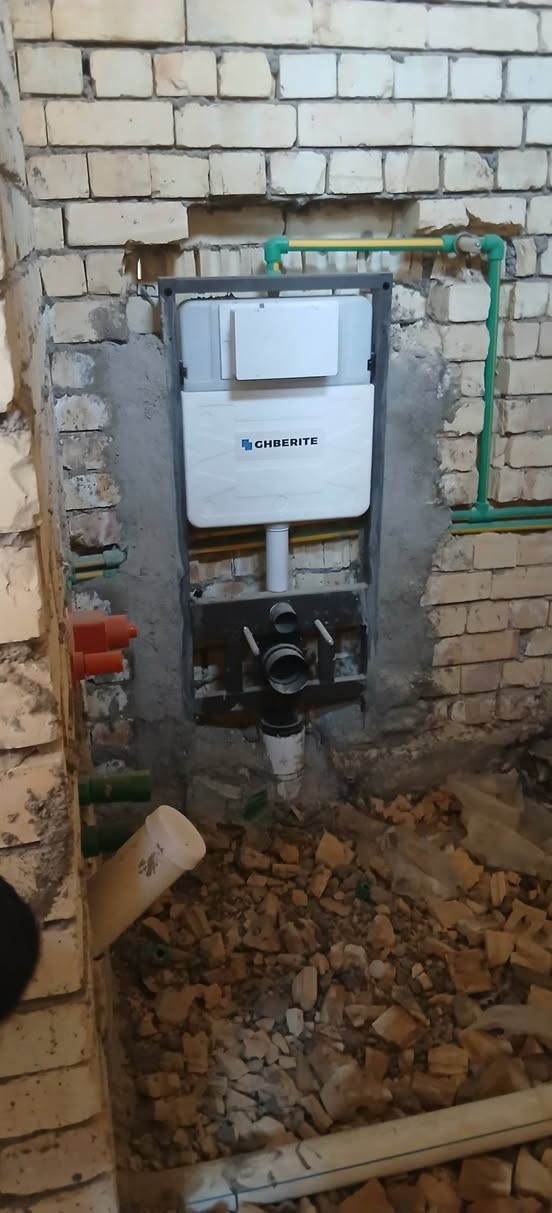 السلام عليكم بيت مساحه ١٠٤ مراوس بقطعه بلعتبه في كنطرة السلام مقابيل عطاء الوارث  ***********
