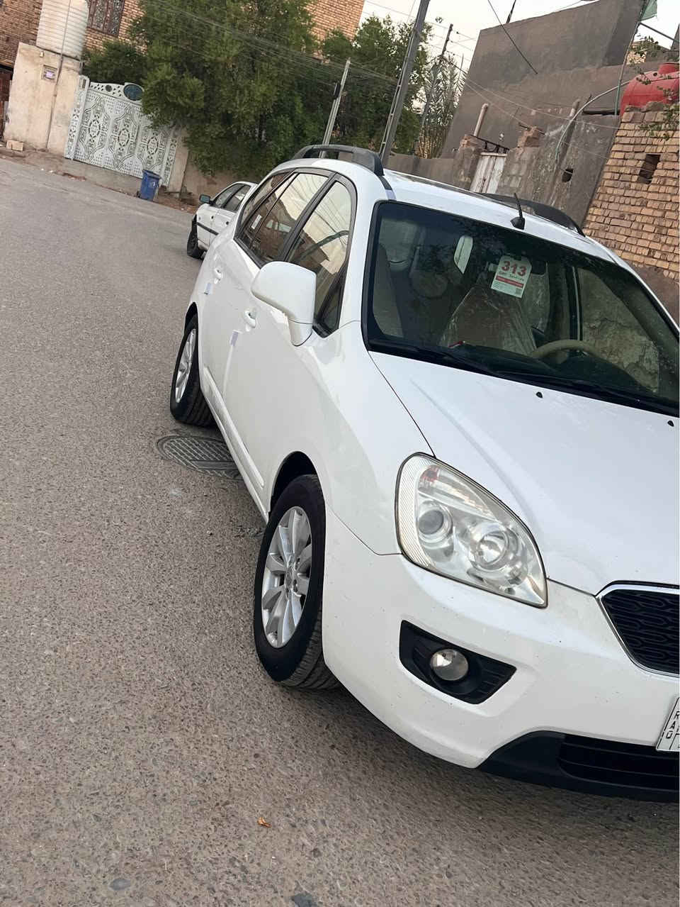 كارنز 13 خليجي فول 1/1   موصفات الكارنز   ٧ راكب الشركه العامه 

كير محرك مكفول 

تبريد ثلج 
حداديه صدر تخم تايرات 
 سياره جاهزه 
رقم نجف مشروع بي محافظه تداور شرط التحويل سنويه ما ساقطه 
الكشر  مكفول  كفاله ما عده باب مصبوغ وربع داير ويه فقط الباقي كفاله عامه 

صور  السونار قبل يومين خذته مرففوق بل منشور 
مكان ميسان مركز المحافظه 
سياره اجهزه مال بيت وجناي 

الحد يتعبني  السوك كلشي بي 
السعر خاص او تتنصل ١١٨ قفل 

*********** عمارة, ميسان
