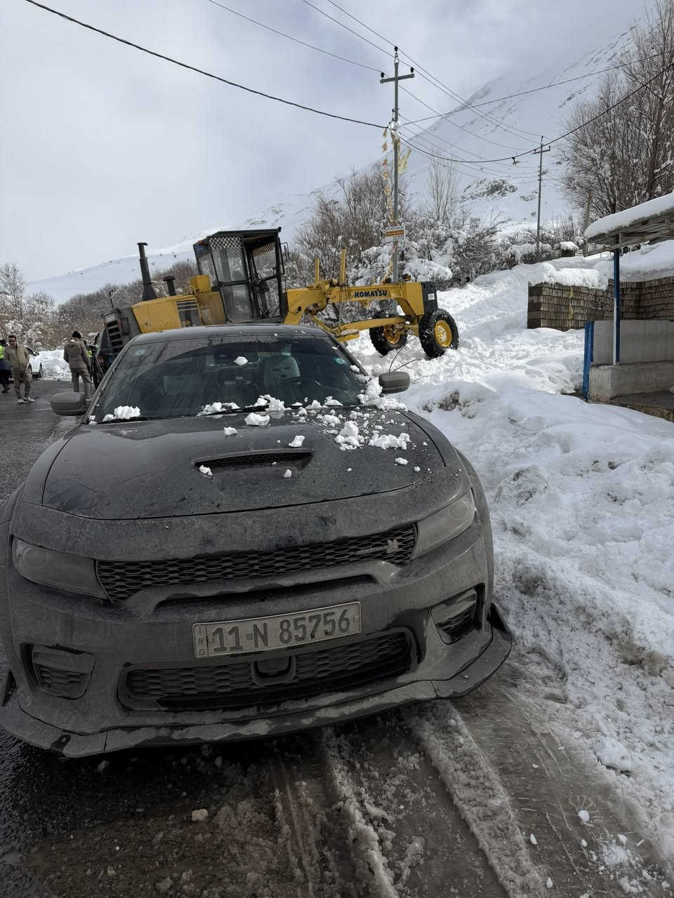 السلام عليكم
دوج جارجر سكات باك 2022 وايد بدي اصل  V8 / 6400

فول مواصفات 1/1 عدى الفتحة كلين تايتل

الكير : أوتوماتيك

العداد : 69 الف كيلو قابل للزيادة

الون : اسود  

الحالة او نوع الضرر : وارد امريكي كلين تايتل كفاله تقريره كسر بسيط ب دعاميه 

الـــــمـــواصــفـــــات 1/1 عدى الفتحة 

ويل عليه مال جلبريك اصلي من شركة 

 شاشة قياس 8.5 انج اوبشنات SRT

رادار امامي 

ردار جانبي 

 تشغيل عن بعد 

 كامرة خلفية 

 حساسات خلفية 

 ويل قياس 20 انج 

 سستم صوت هارمن كأردن 

كشنات جلد  حضن 

كشنات خزن 

استيرن كهرباء

 تدفئة كشنات وستيرن

 تبريد قطعتين 

 شفتات سترين 

لد متغير ماصدات + 4 اشاير

سوار عدسة متغير

 وبقية مواصفات معروفه عن جارجر الفول الفول 

الاضـــــــافــــــاات و التزويد

ستوك بوضع شركة تفريغ وبرمجة سيفتي  مصطفى ايكل 

مابيه نقص برغي جديده جدآ سياره كير مكينه كاردن اكسل كفاله

عليه كت كامل لحايه وشنايزرات 

تخم تايرات جديد صارله شهر من امبدلهن 

مغلفه بسنتر العبيدي 2200$ Ppf + درع للجام شمس وحصى ضمان 10 سنوات كشره جدآ جديد وخالي من مشاكل  سليم
***********
