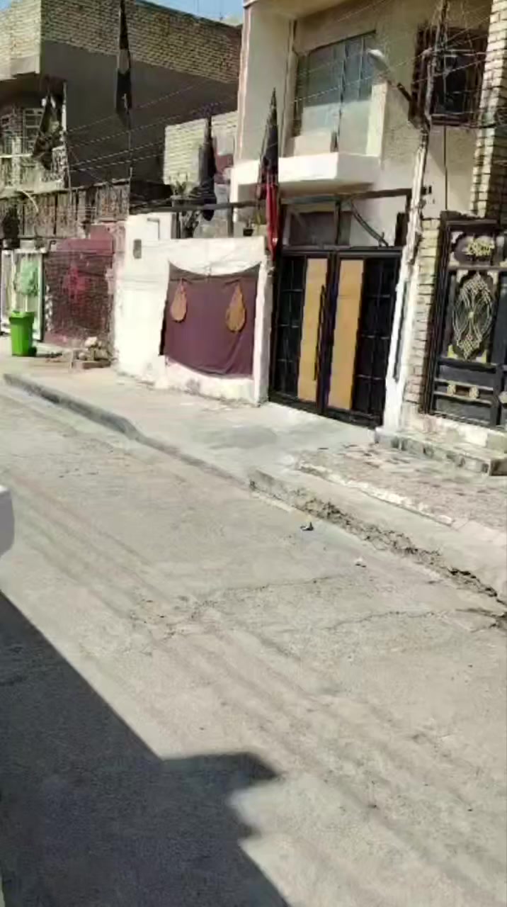 ⛔ ملاحضه: بيع فقط لايوجد مراوس 

سلام عليكم كيا جنبي 2010 سياره بسمي مكينه وكير وتخم تاير صدر امامي خلفي كله جديد سياره بطنها دوشمتها نضيفه  كشن قلاب كوستر مكينه ونجي 6 الحديث مجول بس الاكسل بي ونه بسيطه باقي السياره مكفوله السعر 65 وبيه مجال قليل  العنوان بغداد حي اور ام الكبر والغزلان ه‍ ***********
