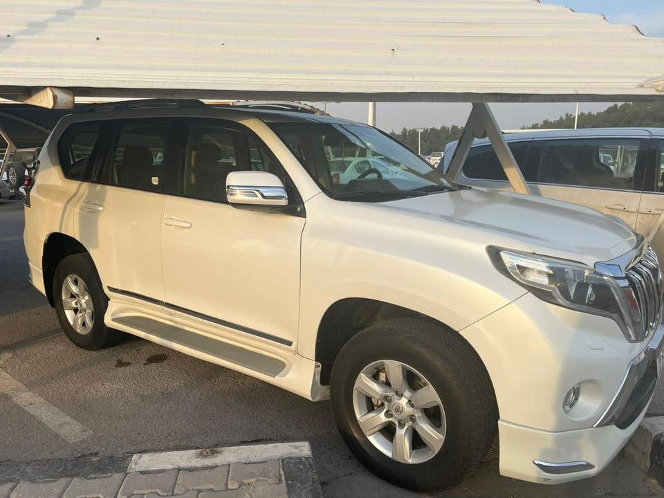 السلام عليكم للبيع تيوتا برادر مودل 2014 مكفولة من الصبغ فقط بارد بسيط دبل كرسي كهرباء ثلاجة 4سلندر 2700 رقم اربيل الجديد مكاني النجف الاشرف (***********) السعر 275 ورقة
