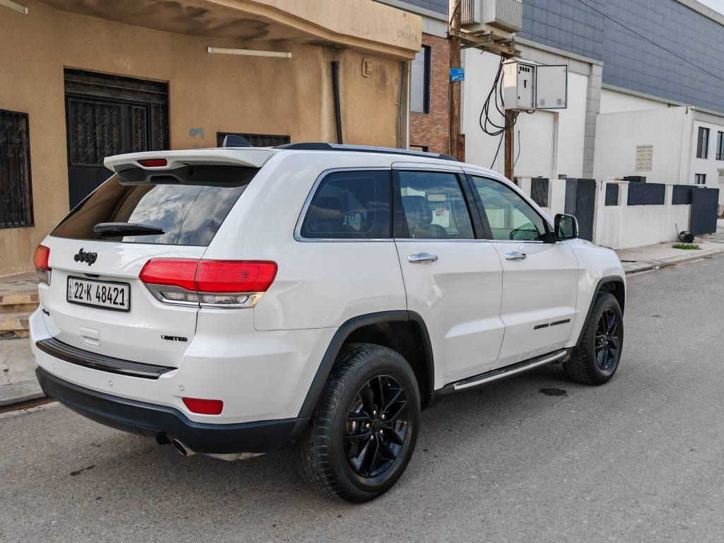 جێب گراند چیرۆکی  ٢٠١٧        
سپی سفری شەریکەی هارلم ١١٦ هەزار ڕۆییە فوول فوول مواسفاتە پانۆرامە 
دەبڵ ئەکسل و رادار و بەسمە و گێڕ سوکان 
سەیارەکە نوێیە دوو ساردە کوتی هەیە  
کامل سێرڤسە سەنەوی تازەیە تا ٢٠٢٩ 
بۆ پەیوەندی ئەم ژمارەیە لێبدە.      ***********
*********** أربيل, العراق
