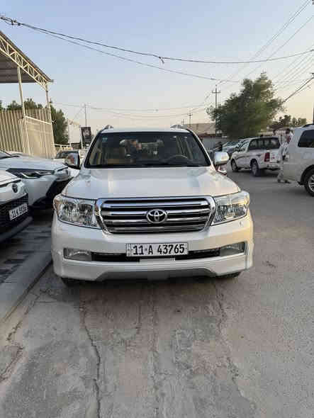 السلام عليكم 
لاندكروز 2011 ستينه 
السياره كفاله عامه من الصبغ والتبديل وبارد 
جاهزه كلشي ما عايزهحداديه وتخم تاير كله جديد 
اصل 2011 تكمه وسنويه والسياره على البلاد لا محدثه ولا ملعوب بيها 
سعرها 34000$ بيها مجال بسيط 
ترهم بيع او مراوس 
***********
