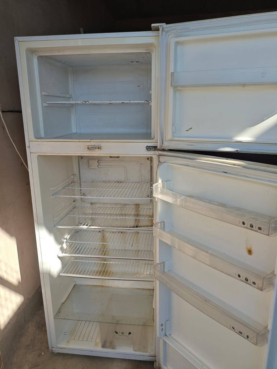 ثلاجه توسوت الحجم الكبير للبيع مبدل الكمبريسر ناشيونال ياباني اصلي تجميد فوك وجوه عالشرط السعر 150 الف


**إذا كنت صاحب هذا الإعلان وتريد حذفه لأي سبب، رجاءا أرسل رسالة إلى الدعم الفني**