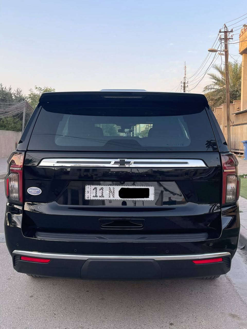 السلام عليكم تاهو موديل 2024 فئه LS وكاله المنصور معروفه مواصفاتها مايحتاج واحد يذكرهن السياره ماشيه 20 ميل جديده ومكفوله كفاله عامه لا ضربه ولا صبغ ولا بارد سياره مال بيت استخدام شخصي كلش قليل بالعافيه ع المشتري  دوشمه  كامله اصليه رقم بغداد الجديد والتحويل مباشر السعر المطلوب 51 الف يعني 510 ورقه وبيها مجال شي بسيط السياره تفيد الجناي مو البياع شراي مكان السياره بغداد ال كرخ حي الجامعه شارع الربيع للستفسار هاذا الرقم *********** اسف ع الآطاله
