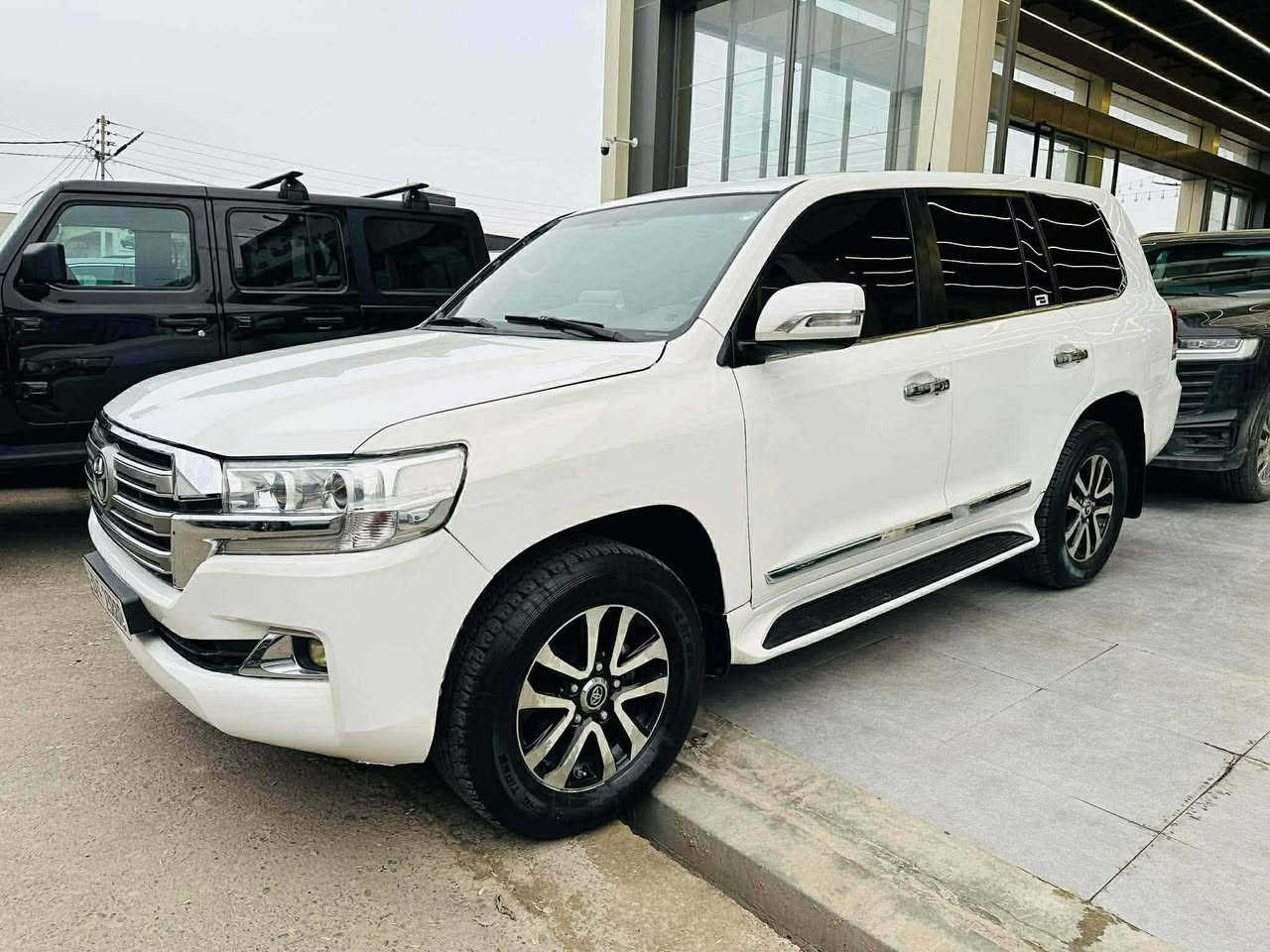 جكساره بسعر سورينتو268
بلاش البلاش صبغ عام بدون ايرباك محرك 6 سلندر فول مواصفات 
2010 محدث 2020 داخل خارج 
مكاني القياره 
بيع فقط لا مراوس ولا دين ولا قسط
يعني ما ترهم الا نقد ولازم كل حكها


**إذا كنت صاحب هذا الإعلان وتريد حذفه لأي سبب، رجاءا أرسل رسالة إلى الدعم الفني**