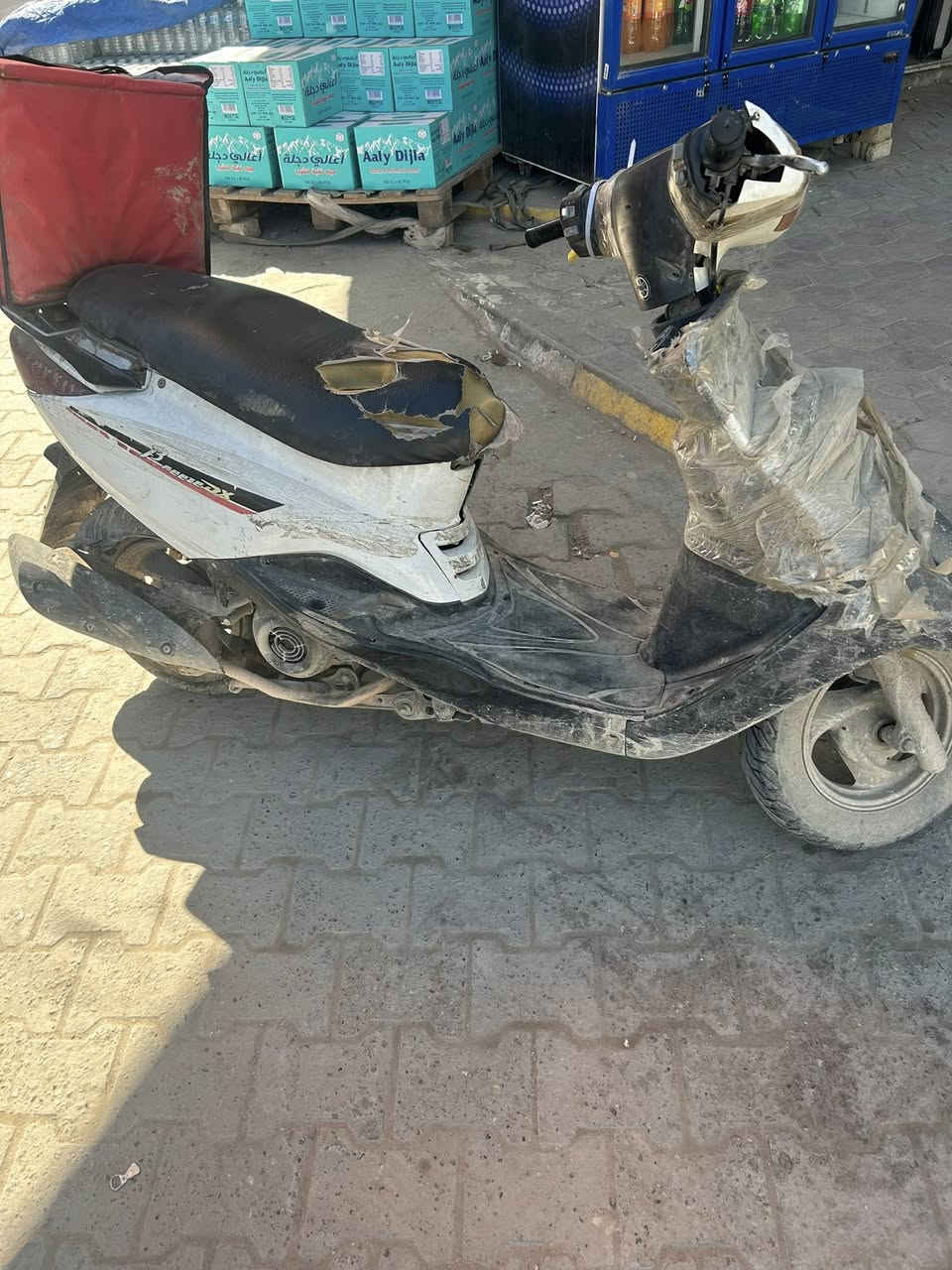 بريز للبيع شغاله نكره سلف تشتغل المحرك يمكن بي خيط تبخير ماعرف بعد الي يريد يجي يفحص ويدلل 
عنواني الحريه او الكاظميه 
متواجد ع فيس 
السعر 250الف والشراي يجي ويدلل


**إذا كنت صاحب هذا الإعلان وتريد حذفه لأي سبب، رجاءا أرسل رسالة إلى الدعم الفني**