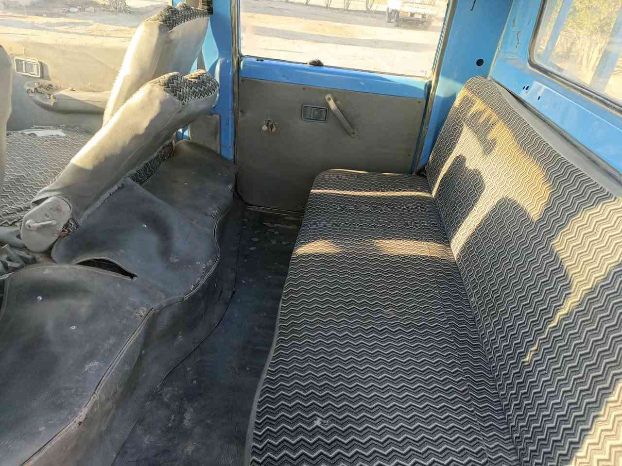 مساء الخير سياره كيه موديل 94كفاله عامه كير واكسن وشاصي وتخم تأير محرك تحويل مباشر رقم الهاتف ***********
