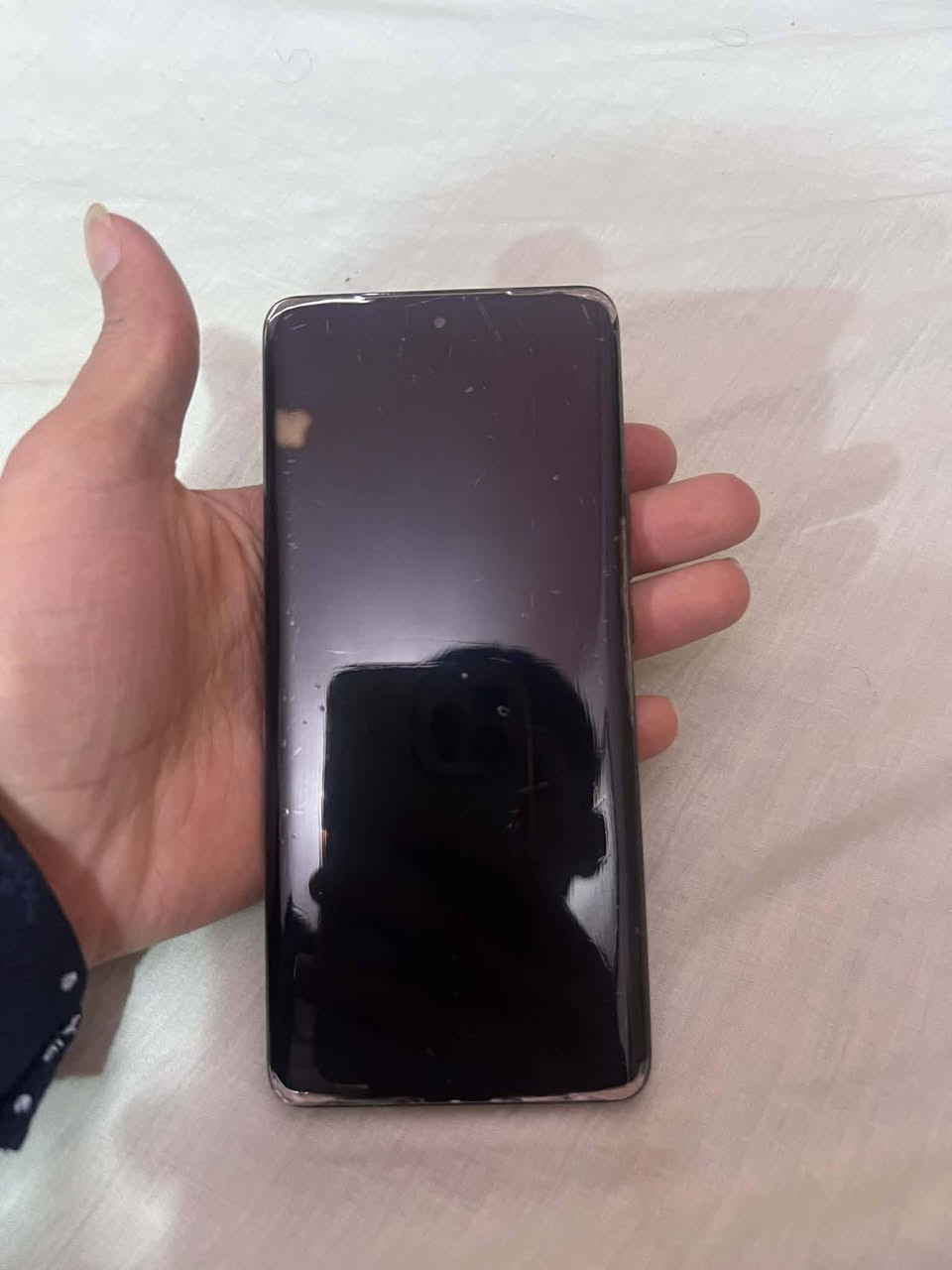 هونر اكس 9 لبيع ذاكره 256 جهاز نضيف الله شاهد مكفول من شاشه من كلشي برخي ما مفتوح بي ولله السعر 275 الرقم ***********
