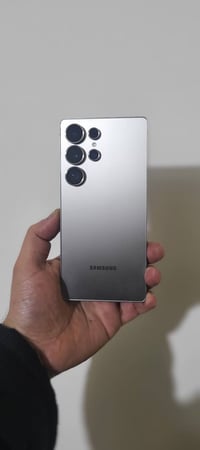 S25 الترا • ذاكرة 256 • نظافة 100%