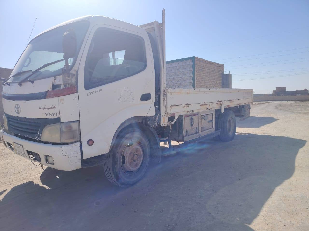 السلام عليكم دانيا للبيع موديل ٢٠٠١ شاصي مكفول قماره مكفوله سنويه جديده بسمي ثاني يوم مداور الاستفسار ***********
