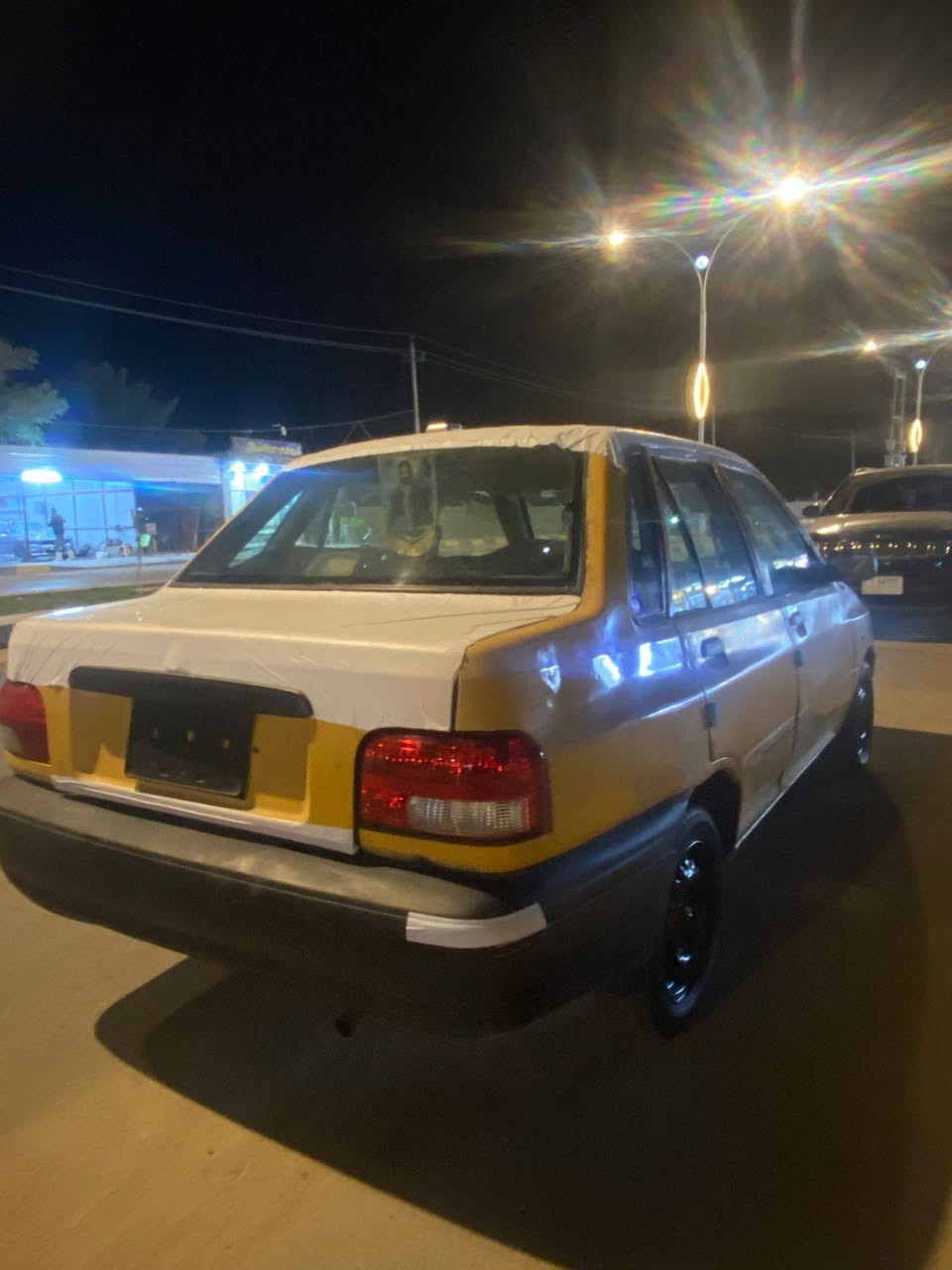 السلام عليكم سايبه 12 مابيه نقص شغاله كبر ومكينه مابيهن شي حداديه مابيه شي  دواخل نضيفه. مرتبه تواير جدد كامله بين قوسين ومال واحد طايح من السطح  😂
سعره 12 وبيه مجال قليل مكاني ناصريه قضاء الاصلاح 

***********
