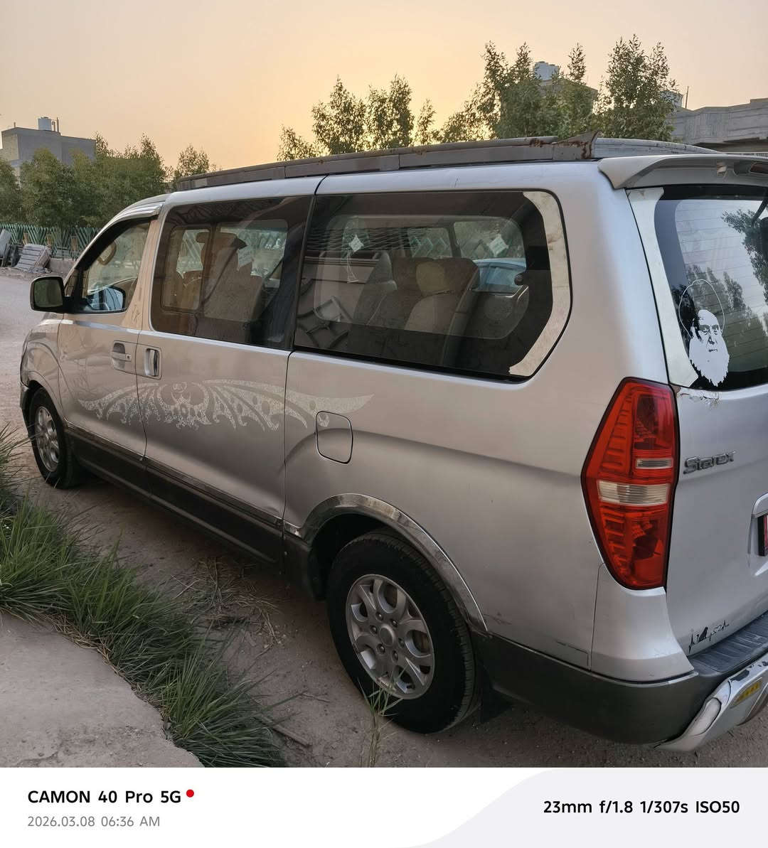 ستاركس للبيع موديل 2009 رقم قادسية باسمي السيارة مفتوح و محور مسكر  مكينة جديدة و منظومة تبريد جديدة و حدادية جديدة 
السعر 130 و بيها مجال 
للتواصل او الاستفسار *********** متوفر واتساب و لتصال و ماسنجر
