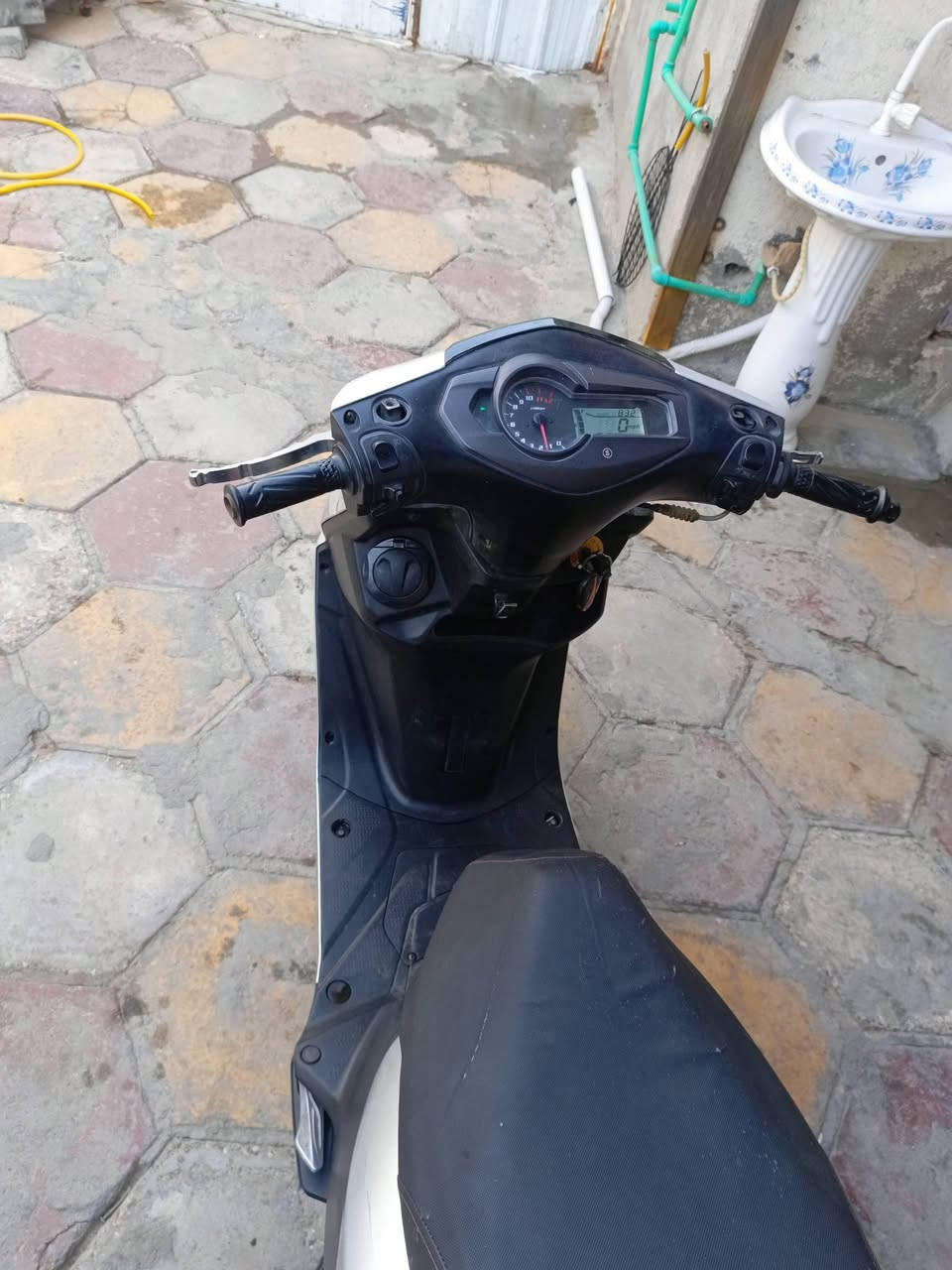 سلام عليكم دراجه سكنس للبيع دراجه مامفتوحه وكله شغاله سلف هندر كهربائيات مكاني بصره قبله سعره 550 رجا مو شراي لاتراسل


**إذا كنت صاحب هذا الإعلان وتريد حذفه لأي سبب، رجاءا أرسل رسالة إلى الدعم الفني**