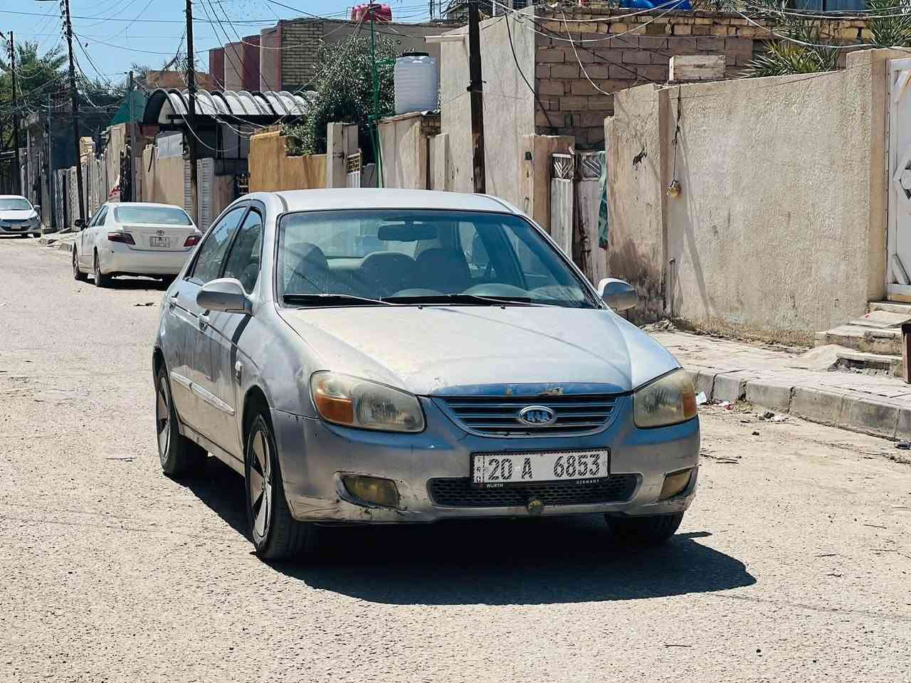 السلام عليكم للبيع كيا سيراتو 2007 بااسمي رقم انكليزي محرك 1600 دوش تخم تاير باتري حداديه جدد فقط بارد بجاملغ الخلفي صغير سياره بيهه جراد مكاني كربلاء حي العامل 
***********
