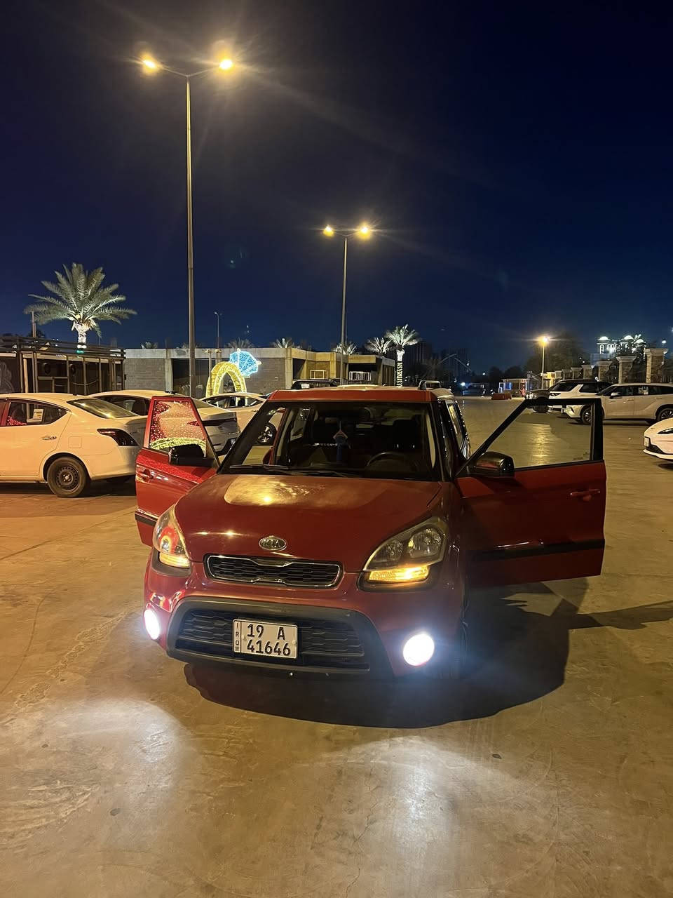 كيا سول ٢٠١٣
للبيع كيا سول ٢٠١٣ حادثها بنيد وجاملغ خلفي رقم كربلاء مواصفاتها كامرة حساسات تحكم ستيرن نظام ايكو اقتصادي محرك وكير وحدادية خير من الله تبريد شغال تخم تاير جديد السيارة كلشي ميحتاجلها عارضها ب ١٠٠ وبيها مجال للشراي 

الرقم / *********** متواجد علواتس اب 

مكاني بغداد حي السلام
