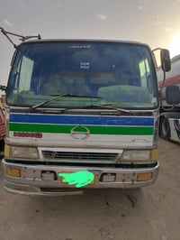 هينو انجر موديل 2001 رقم نجف ماكينه 80 عادي مكلب بالنشر٠٧٨٠١٩٠٤٤٦٣  ١٢...