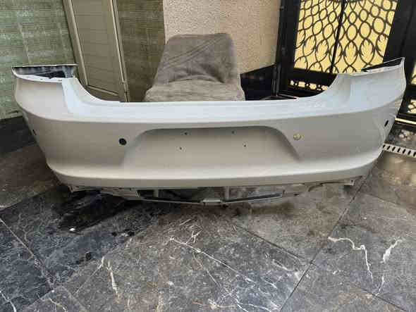 السلام عليكم من رخصة الادمن  عندي غراض جارجر دعامية خلفية وماطور مشط ستيرن المكان بصرة
***********
