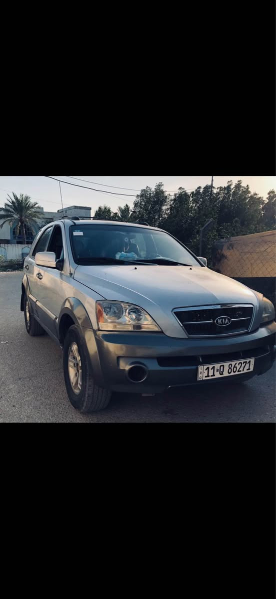 2006 Kia Sorento · Suv · المسافة المقطوعة: 22220 كم

سلام عليكم للبيع سورنتو 2006 السعر 68 وبيها مجال 
مكاني بغداد /دوره تفاصيل اتصل وتدلل اني مكلف بلنشر *********** بغداد, العراق
