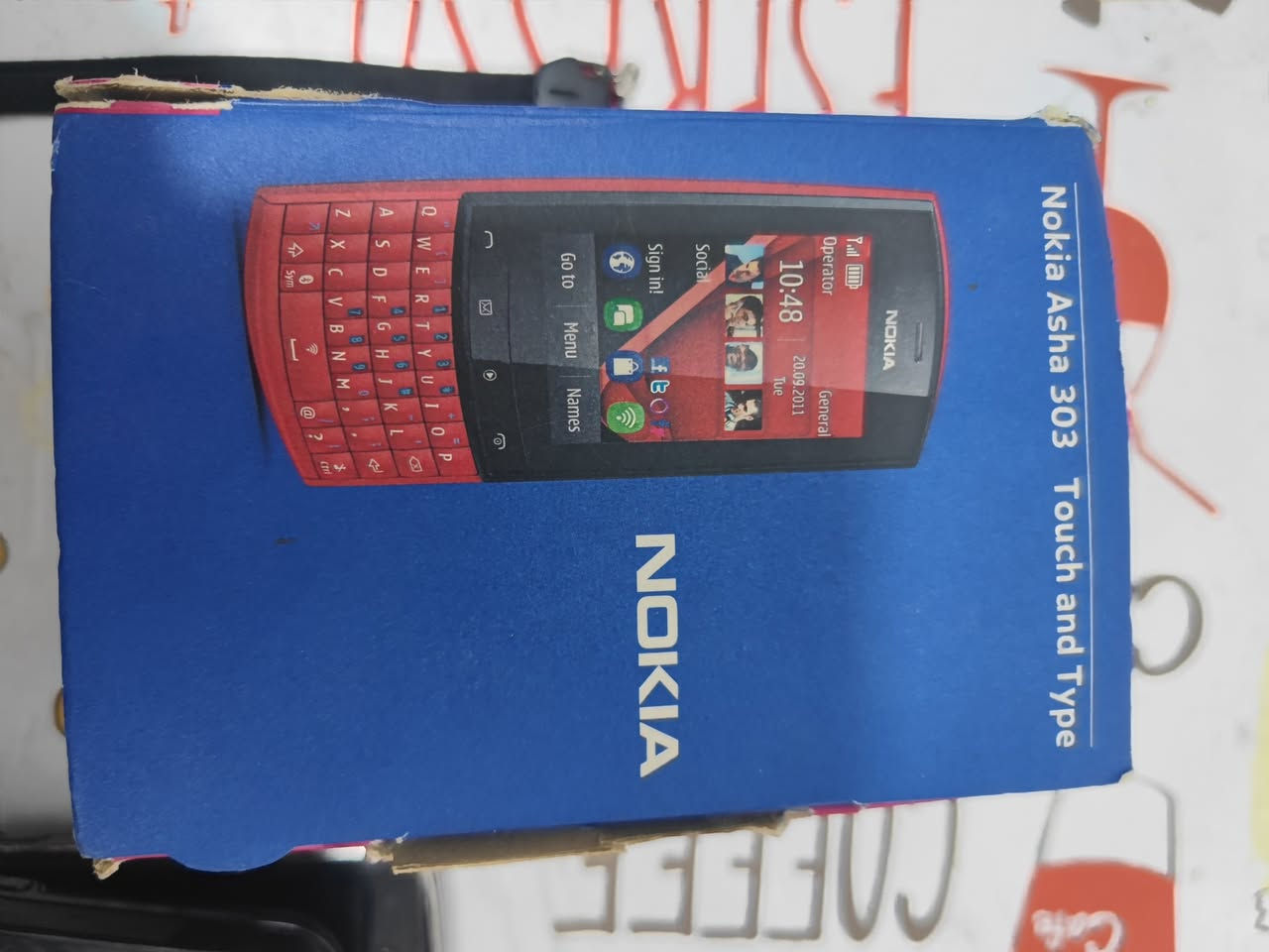 للبيع نوكيا غير مستخدم مع ملحقات 
***********
