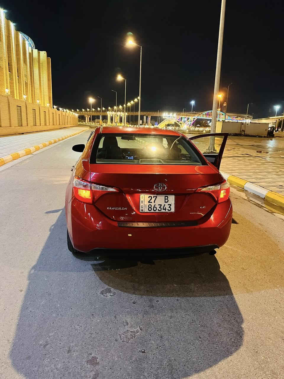 السلام عليكم 
كورلا 2016  ب اسمي مكينة 1800
تبريد ثلج 
حدادية جديدة 
تخم تاير 
لون مميز كرزي 
بيهة خمس قطع صبغ كلير بدون دواخل ابيع حزام 
سيارة استخدام شخصي ونضيفة بالخير على الياخذها 
السعر 110وبيهة مجال 
للاستفسار ***********
مكان السيارة واسط
