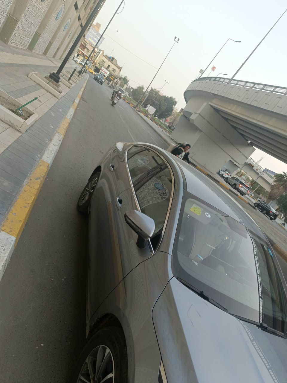 السلام عليكم بي وايدي ليع ماشيه ١٨ ألف ماكاني بغداد الدوره  السعر 18500
***********
