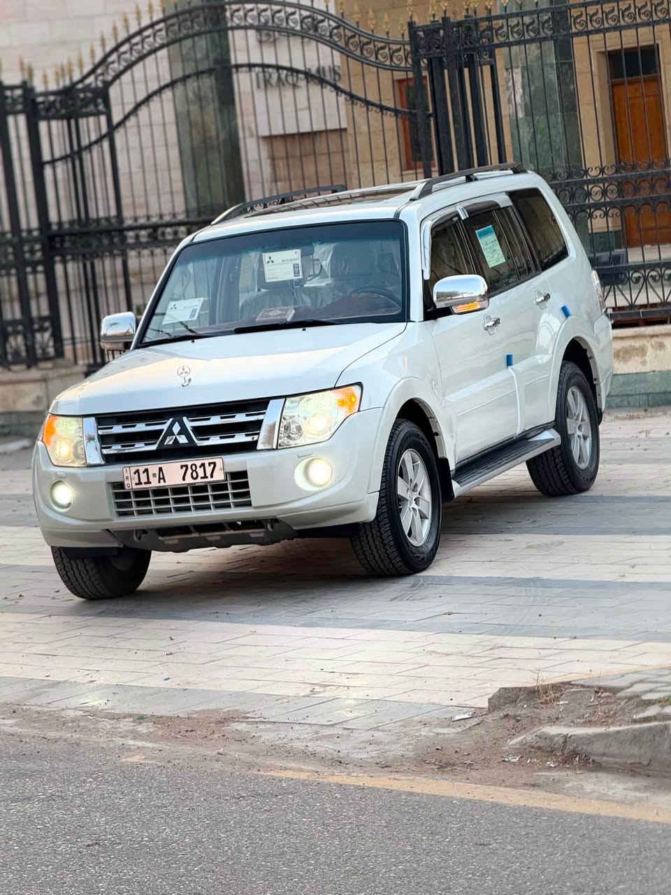 باجيرو 2008  حبتور فول مواصفات لون ابيض صدفي  حجم المحرك 3000رقم  بغداد دولي مميزبدون حادث  سيارة  مكفوله كفاله عامه سياره كلين عله واضع الشركه معروفه خليجي السياره جديده مال جناي فورويل نضام دفلوك كشنات كهربائي اشارة بل مري شفط تحكم ستيرن شاشه اندرويد شاشات خلفيه  اصليه فتحه تبريد ثلاث قطع حساسات خلفيه زاد ثلاجه تخم تاير كير مكينه حداديه خير من الله سياره جديده لوك محرك6السعر123اتصل وبيك خيروتدلل *********** السياره بغداد الكرخ بغداد, العراق
