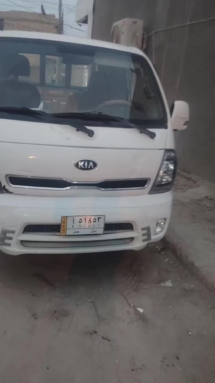 كي ٢٠٢٠ مكانه  بناصريه *********** سعر ١٢١ وبيه مجال
