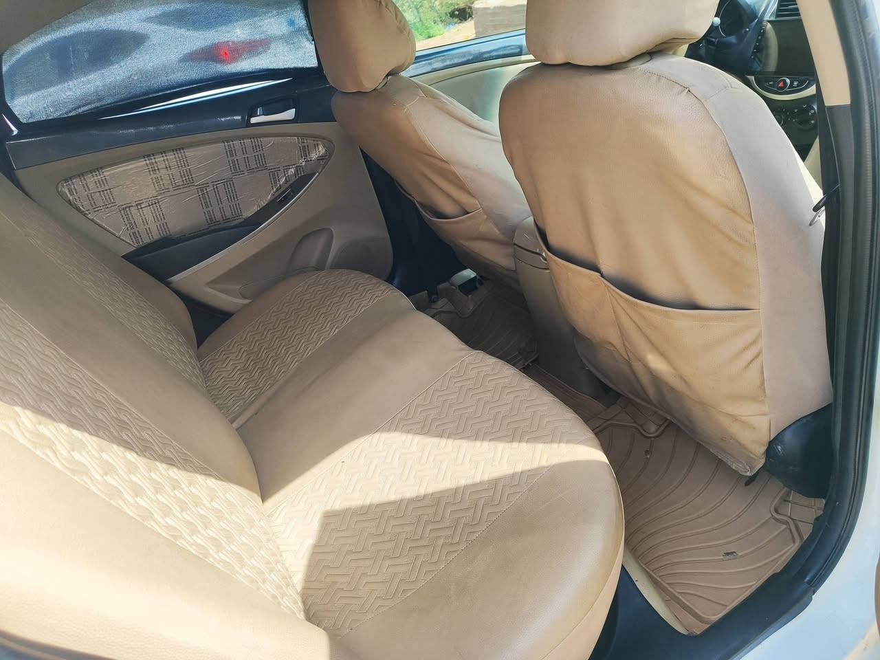 سلام عليكم اكسنت موديل 2016 خليجي مكفوله كفاله عامه لافتح ولا تبديل عده بارد قليل بل جاملغ الامامي رقم بغداد انگليزي مكينه لامفتوحه ولا مجفته كير مكينه حداديه تبريد تدفئه تخم تاير كله جديد سياره جديده كلش 115 وبيها مجال ***********
