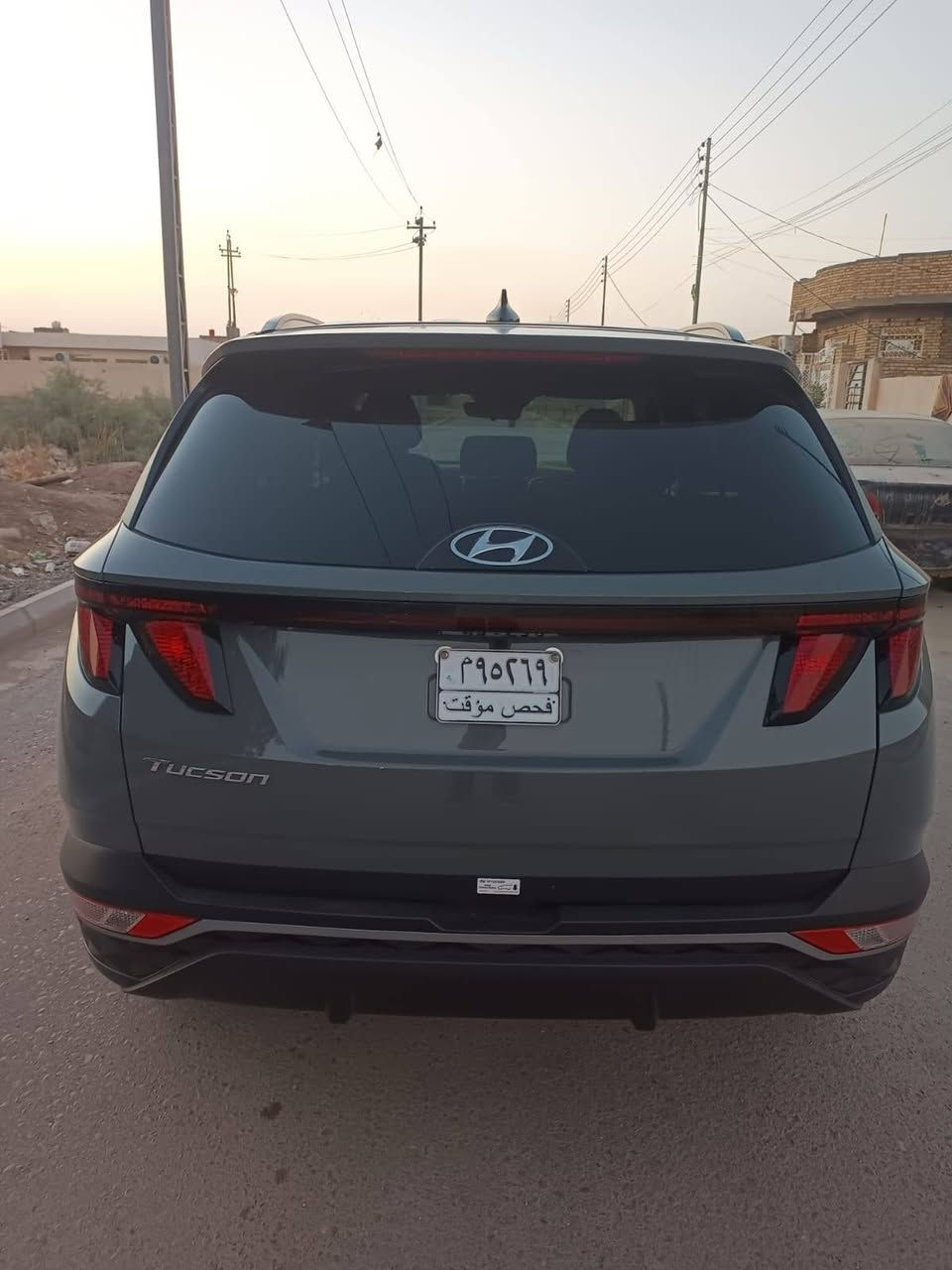 موديل  24 وارد امريكي  حره بدون رقم
ماشيه 15 الف 
تبريد تدفئة قطعتين 
محرك اربعة سلندر 2500/ GDi
الضرر فقط جاملغ  مع ارباكين الاستيرن والدشبول الضرر ما واصل لا الغد و لا الشاصي  كما موضح بالصورة 
المواصفات 
بصمة 
كشن كهربائي 
مري شفط
حساسات امامي وخلفي 
دبل لد....
وباقي المواصفات 
المكان ميسان العراضات مركز المحافظة السعر ١٧٥ وبيها مجال للشراي 
للاستفسار الاتصال على الرقم 
***********
ابو محمد عمارة, ميسان
