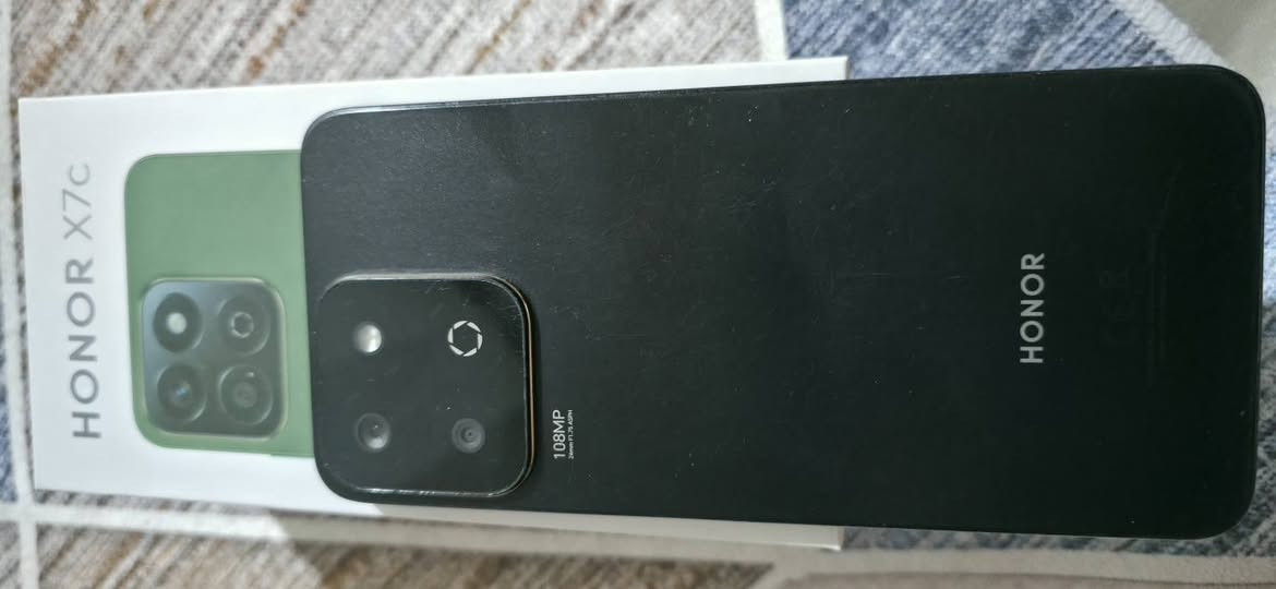 هونر X7C  ذاڪره 256 اــرام 8+8 تيربو  ڪارتون فقط السعر 180 موبايل *********** البصره
