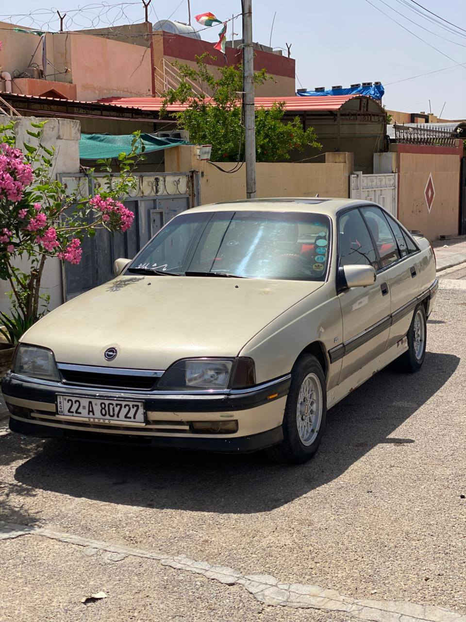 سلام عليكم 
اوپل اوميگا 1991
گير عادي 
محرك 20 بلادي رقم اربيل دولي بيها كوبون بنزين سيارة مصبوغه حزام الجماليه بدون اي ضرر بدون خياس صدر أمامي وخلفي جديدة بشرط 4 تايرات جدد كهربائيات كلها شغاله سيارة جاهزة بدون اي نقص شرط التحويل و الوكالة نفس اليوم اذا شراي خابر

عنوان كركوك
***********
*********** كركوك, العراق
