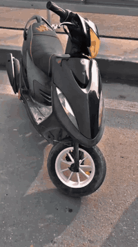 السلام عليكم 
ماكس عدله مكينه 55 شلعه معدل نكره سلف هندر باي وقت والتعديل واضح بال فيديو صالنصه FM دراجه مناقصها بس شي بسيط سعر 625بيها مجال  للشراي تدلل ***********
