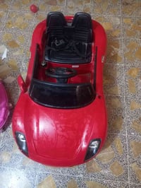 سيارة • عاوزه باتري