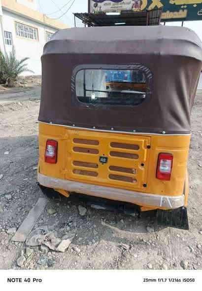 سلام عليكم تكتك موديل 17شهر 10 طلعه ب 18
تكتك جاهزه صبغ عام. اوراق 
سعر 3600 بيه مجال حك جيه 
الحله الحمزه الغربي ***********
