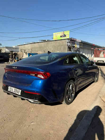 السلام عليكم  كيا  k5 للبيع 2022 جديده سياره وارد امريكي مكفوله من صبغ فقط تكحيل بالكارت سياره ماشيه 69 الف ميل سياره سعرها 175 ورقه يعني شده و75 ورقه محركها 1600 تيربو وبيها مجال شي بسيط تحياتي 
للستفسار.  *********** بغداد
