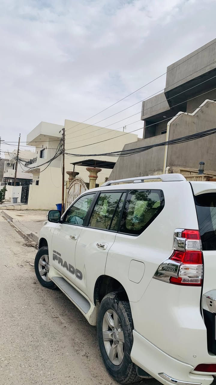 برادو ٢٠١٥ مكفوله من الصبغ والحادث بس الدعاميات صبغ محرك ٦ سلندر ما مفتوح كفاله الكير و المحرك حداديه بلاديه كشنات جلد اشاير بلمري رقم جديد ل ٢٠٣٠ بسمي أربيل دبل تانكي ماشيه ١٦٠ الف و قابل للزياده تايرات برجستون كلها على وضعيت الشركه قم موبايل *********** ثلاجه تحكمات مرايا شفط
