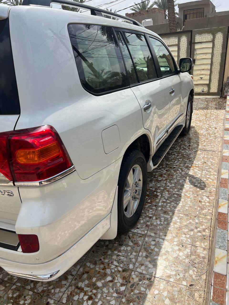 لاندكروز شركه ساز ٢٠١٤ مكفوله ماعده بارد قليل موضح بلسونار ماشيه ١٤٦ ألف رقم أربيل هزه جديده بأسمي تحويل ثاني يوم
للاستفسار الاتصال على رقم الهاتف مكلف بالنشر
***********
ترايك لسعوديه
