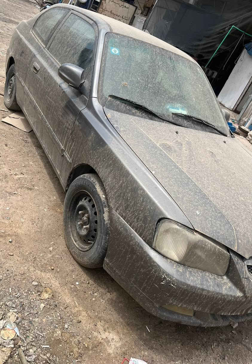 سلام عليكم شباب كسنت موديل 2002 للبيع وارد أمريكي سياره تك باب سياره مصبوغه جماليه
محرك 2000 بلادي وكلش نضيف كير نضيف وارد 
امريكي سياره ليبل واحد داخل كلش نضيف وحلو 
كهربائيات كله شغاله مكان شارع فلسطين سعر سياره 43 ورقه  
***********
