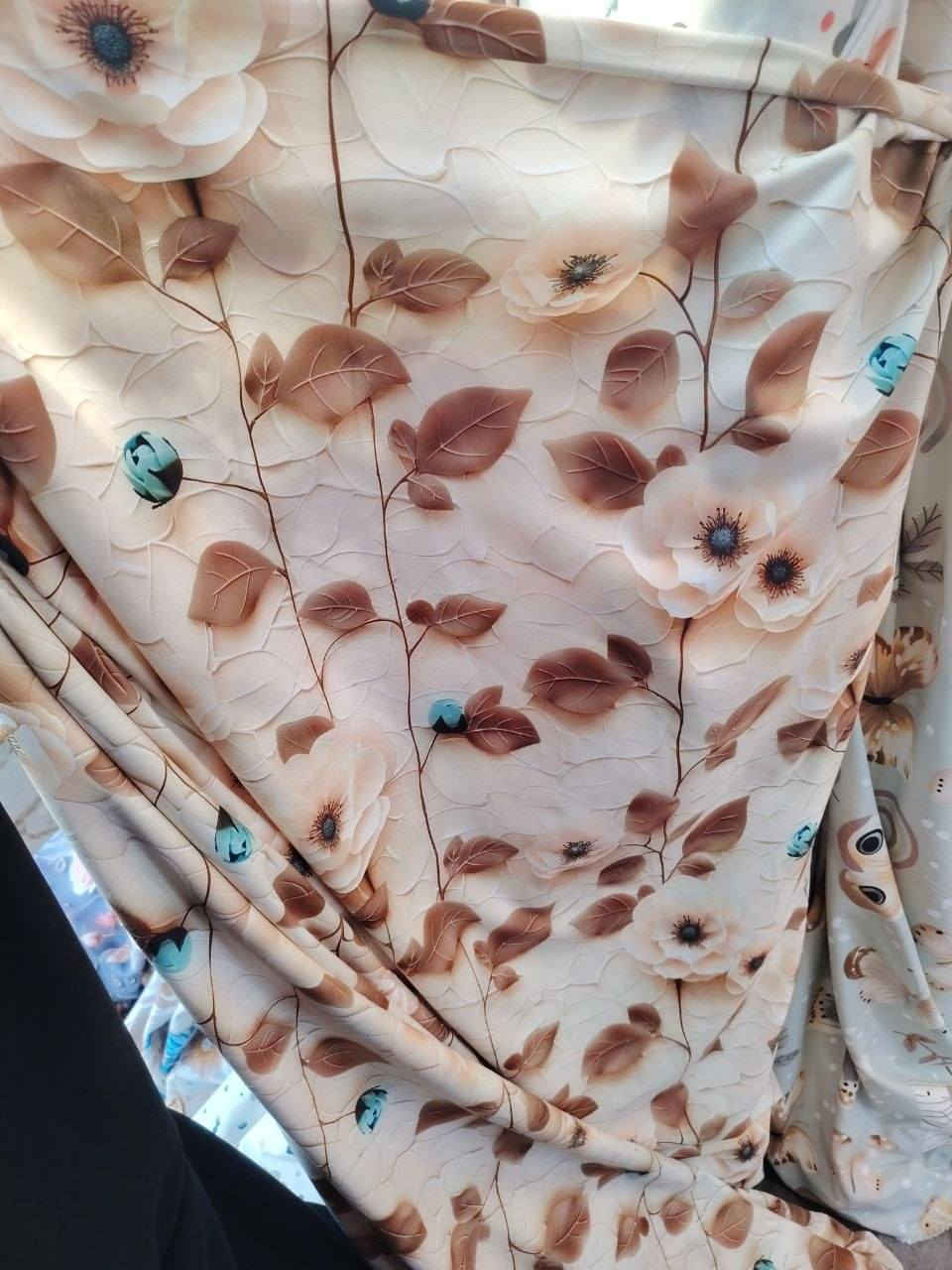 شنو اليمنعج اترتبين غرفتج بهيج  بفرشه القماش همايون ثريدي الخامه الاصليه 👍 
أسعار مناسبه جداً 🌹 
حسب القياس والطلب واللون ❤️ 
يتوفر لدينا توصيل،❤️ للاستفسار على خاص او واتساب ***********
