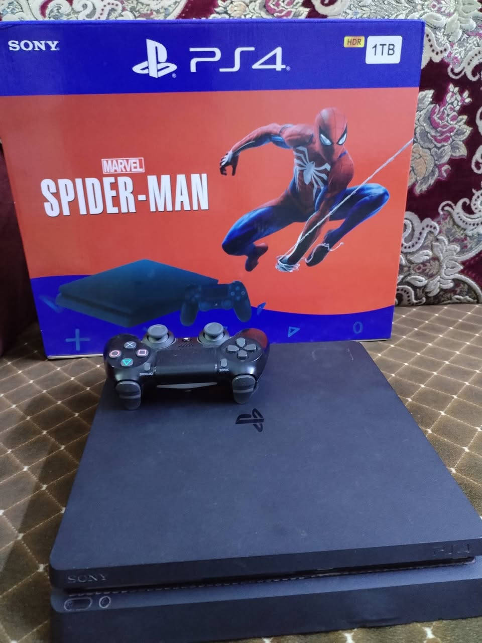 بلي 4نضام 9 افضال نضام الجهاز غير مفتوح ونضافه  ذاكره ٥٠٠ جوستك 1اصلي  بي ٥لعاب ويستقبل بعد العاب بدون عمله ٢٧٥٠ مكني العلاوي *********** غير متواجد عله الفيس
