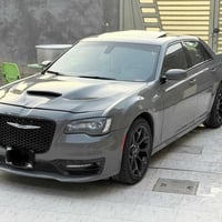 كرايسلر 300 • ٦ سلندر • رقم بصره